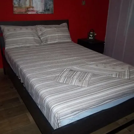 Amazing Center Flat 8 Red *