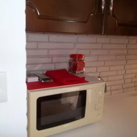Amazing Center Flat 8 Red Apartment Larnaca